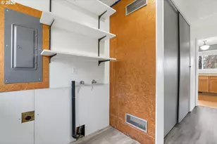 1444 N Main Ave, White Salmon, WA 98672 - Photo 33