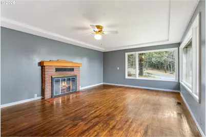 1444 N Main Ave, White Salmon, WA 98672 - Photo 7