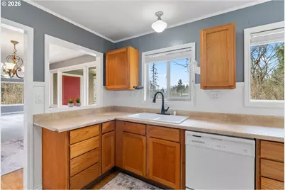 1444 N Main Ave, White Salmon, WA 98672 - Photo 17