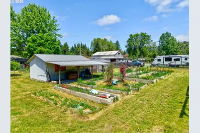 12589 Old Highway 99, Myrtle Creek, OR 97457 - Photo 31