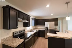 425 Providence Dr, Reedsport, OR 97467 - Photo 7