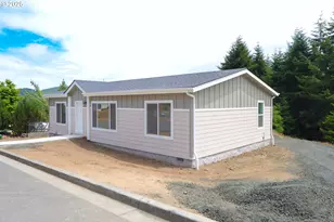 425 Providence Dr, Reedsport, OR 97467 - Photo 33