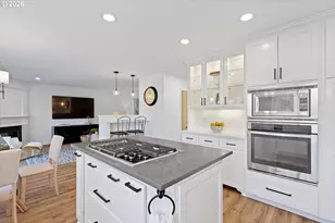 15687 SW Hawk Ct, Sherwood, OR 97140 - Photo 9