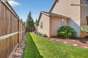 32839 SW Crystal Springs Ct, Scappoose, OR 97056 - Photo 47