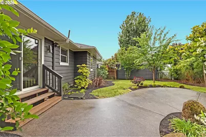 329 SE 50th Ave, Portland, OR 97215 - Photo 3