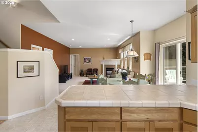 1010 SW Falcon Crest Dr, Dundee, OR 97115 - Photo 13