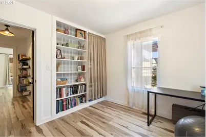 187 Hackett Ln, Riddle, OR 97469 - Photo 15