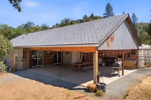 187 Hackett Ln, Riddle, OR 97469 - Photo 23