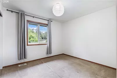 14812 NE Fremont Ct, Portland, OR 97230 - Photo 31