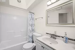 820 Park Terrace, Eugene, OR 97404 - Photo 29