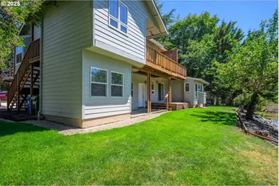 820 Park Ter, Eugene, OR 97404 - Photo 37