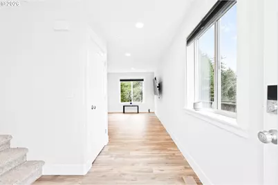 1463 SE Honeysuckle Loop, Warrenton, OR 97146 - Photo 5