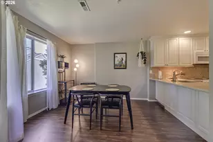 17505 SW Blanton St, Beaverton, OR 97078 - Photo 15