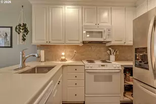 17505 SW Blanton St, Beaverton, OR 97078 - Photo 13
