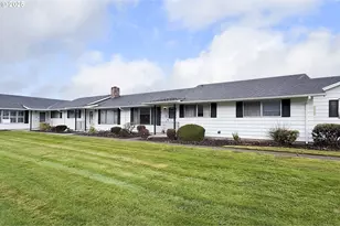 579 NE Fleming Ave, Gresham, OR 97030 - Photo 25