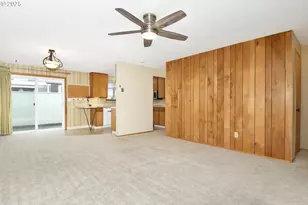 579 NE Fleming Ave, Gresham, OR 97030 - Photo 5