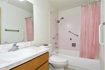 579 NE Fleming Ave #C-41, Gresham, OR 97030 - Photo 15