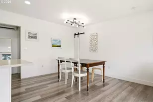 2102 NW Kelly Dr, Vancouver, WA 98665 - Photo 9