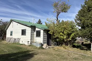 400 E 5th St, Joseph, OR 97846 - Photo 5