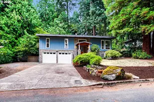 6149 SW Miles Ct, Portland, OR 97219 - Photo 3