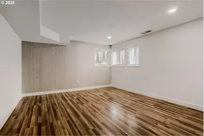 6149 SW Miles Ct, Portland, OR 97219 - Photo 33