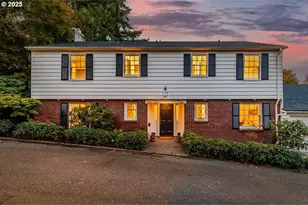 3333 SW Heather Ln, Portland, OR 97201 - Photo 3