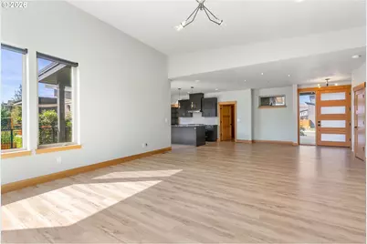 100 Southshore Ave, The Dalles, OR 97058 - Photo 15