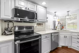 3057 Lakeview Ct NW, Salem, OR 97304 - Photo 13