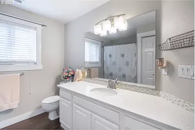 3057 Lakeview Ct NW, Salem, OR 97304 - Photo 21