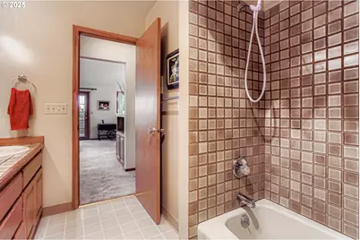 3004 NE 157th Ave, Portland, OR 97230 - Photo 15