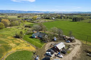 85598 Meissner Ln, Milton-Freewater, OR 97862 - Photo 13