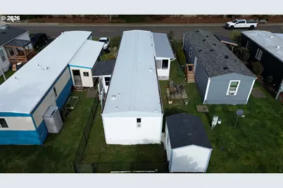 1699 27th St #5, Florence, OR 97439 - Photo 37