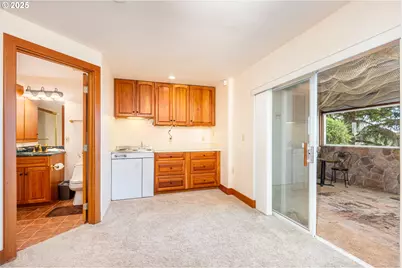 1055 NW Estate Dr, Seal Rock, OR 97376 - Photo 27