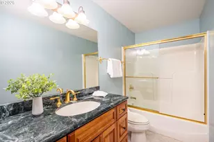 1055 NW Estate Dr, Seal Rock, OR 97376 - Photo 21