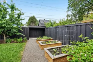 6343 NE Mallory Ave, Portland, OR 97211 - Photo 39