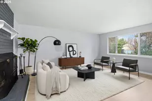 349 NE 18th St, Gresham, OR 97030 - Photo 5