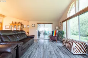 812 Courtney Ln, Summerville, OR 97876 - Photo 21