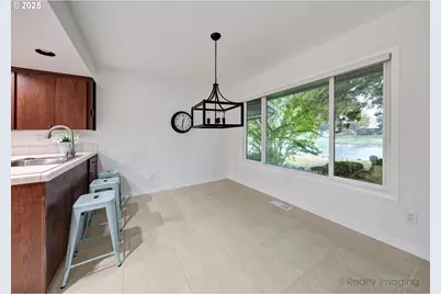 7165 SW East Lake Ct, Wilsonville, OR 97070 - Photo 13