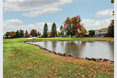 7165 SW East Lake Ct, Wilsonville, OR 97070 - Photo 9