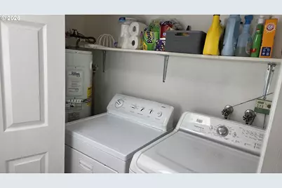 94293 June St, Gold Beach, OR 97444 - Photo 17