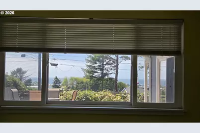 94293 June St, Gold Beach, OR 97444 - Photo 21