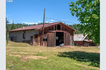 21950 NW Meier Rd, Hillsboro, OR 97124 - Photo 13