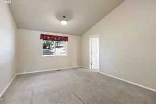 305 School Ave, Brownsville, OR 97327 - Photo 31