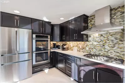 15735 SW 88th Ave, Portland, OR 97224 - Photo 13