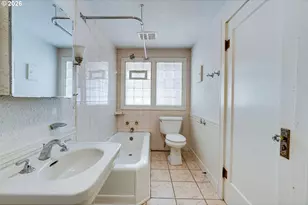 2223 SE 139th Ave, Portland, OR 97233 - Photo 17