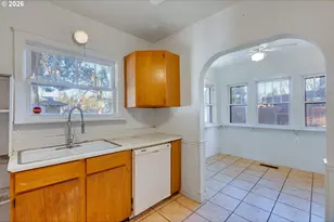 2223 SE 139th Ave, Portland, OR 97233 - Photo 11