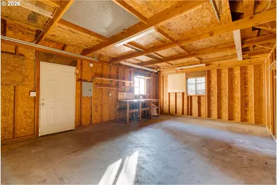 2223 SE 139th Ave, Portland, OR 97233 - Photo 31