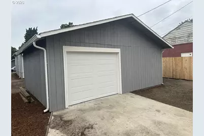 264 19th Ave, Longview, WA 98632 - Photo 3