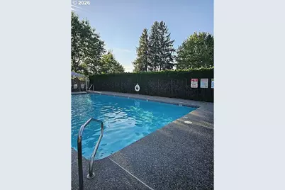 21100 NE Sandy Blvd #32, Fairview, OR 97024 - Photo 15