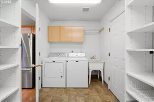 9721 SW Tualatin Rd, Tualatin, OR 97062 - Photo 19